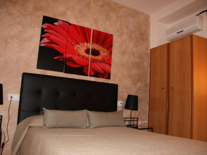 Hostal Rte. Elena Fuentes de Ebro 部屋 写真